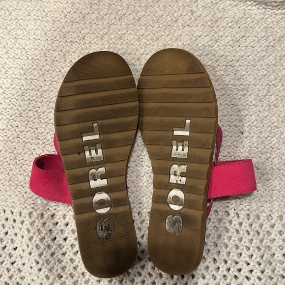 Sorel Women's Pink Sandals Size 10 - Picture 6 of 7